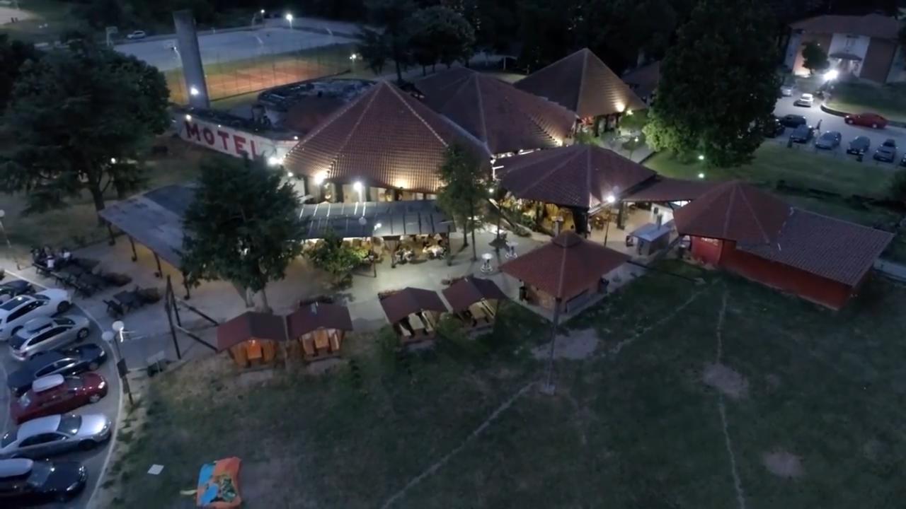 Motel Stari Hrast Markovac 외부 사진